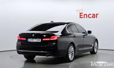 BMW 5-Series 2022 2.0 Автомат в Москве № 191857, миниатюра 2