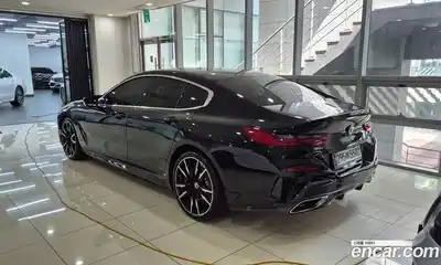 BMW 8-Series 2023 4.4 Автомат в Москве № 192361, миниатюра 2