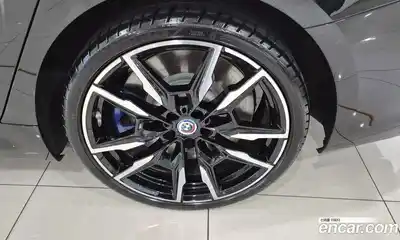 BMW 8-Series 2023 4.4 Автомат в Москве № 192361, миниатюра 5