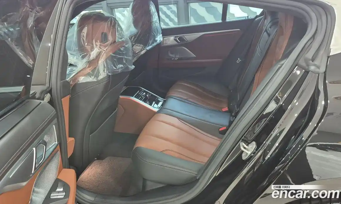 BMW 8-Series 2023 4.4 Автомат в Москве № 192361, фото 10