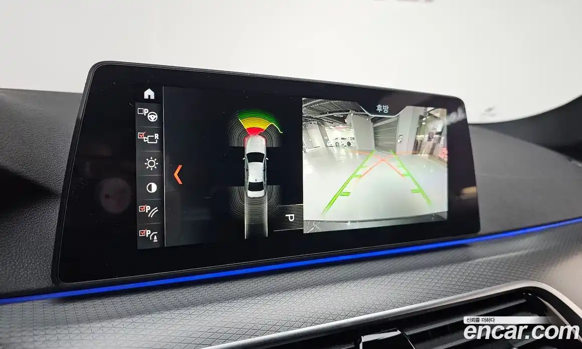 BMW 5-Series 2018 2.0 Автомат в Москве № 192985, фото 15