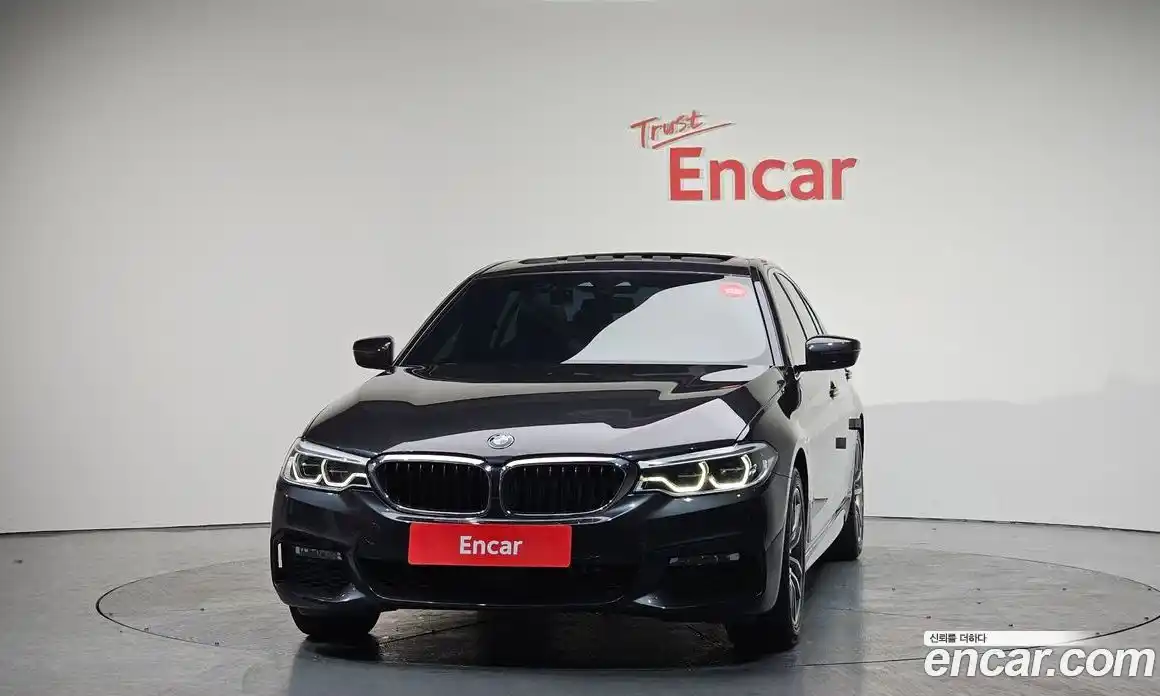 BMW 5-Series 2018 2.0 Автомат в Москве № 192985, фото 3