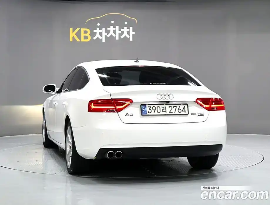 Audi A5 2015 2.0 Автомат в Москве № 193610, фото 4