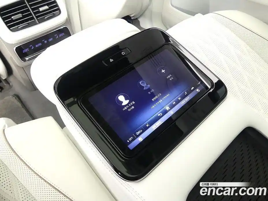 Mercedes-Benz GLS-Class 2024 4.0 Автомат в Москве № 193792, фото 15