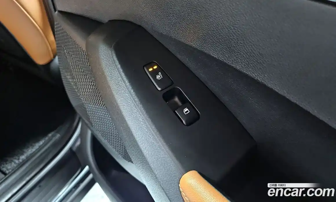 Kia Seltos 2023 1.6 Автомат в Москве № 194655, фото 3