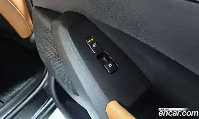 Kia Seltos 2023 1.6 Автомат в Москве № 194655, миниатюра 3