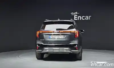 Kia Seltos 2023 1.6 Автомат в Москве № 194655, миниатюра 4