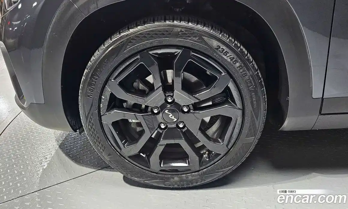 Kia Seltos 2023 1.6 Автомат в Москве № 194655, фото 8