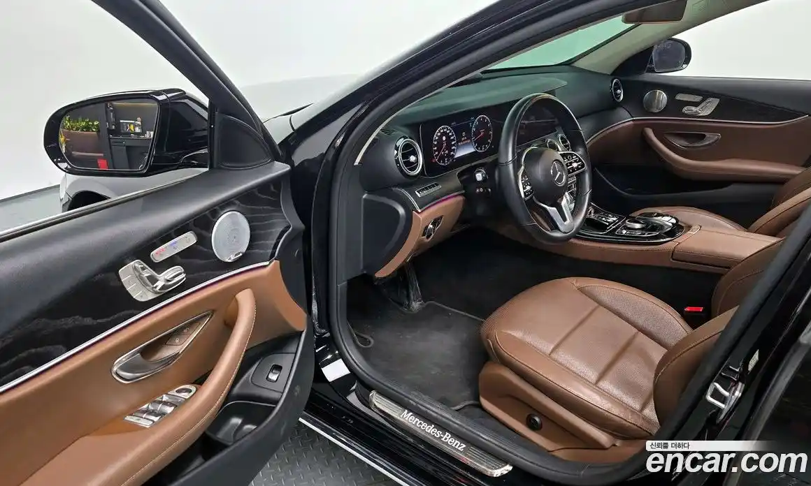 Mercedes-Benz E-Class 2019 2.0 Автомат в Москве № 195028, фото 11