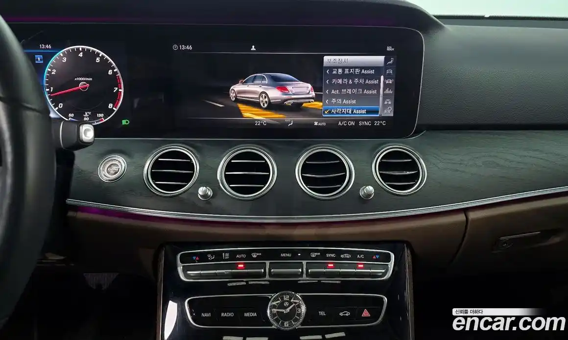 Mercedes-Benz E-Class 2019 2.0 Автомат в Москве № 195028, фото 15