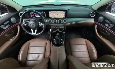 Mercedes-Benz E-Class 2019 2.0 Автомат в Москве № 195028, миниатюра 7