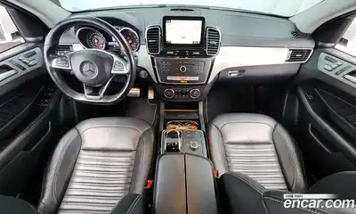 Mercedes-Benz GLE-Class 2018 3.0 Автомат в Москве № 195569, миниатюра 12