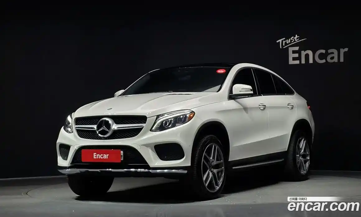 Mercedes-Benz GLE-Class 2018 3.0 Автомат в Москве № 195569, фото 14