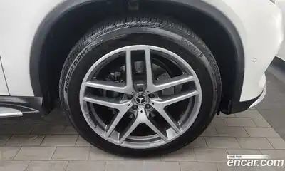 Mercedes-Benz GLE-Class 2018 3.0 Автомат в Москве № 195569, миниатюра 2