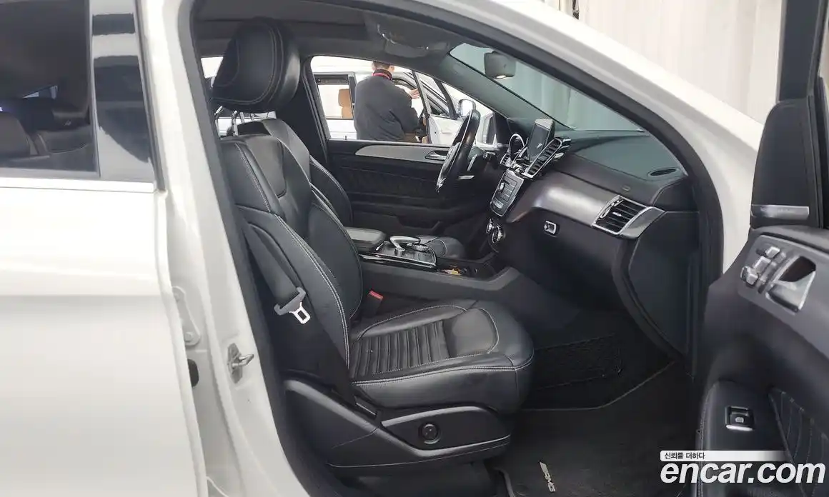 Mercedes-Benz GLE-Class 2018 3.0 Автомат в Москве № 195569, фото 7