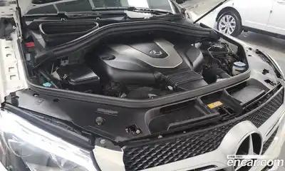 Mercedes-Benz GLE-Class 2018 3.0 Автомат в Москве № 195569, миниатюра 9