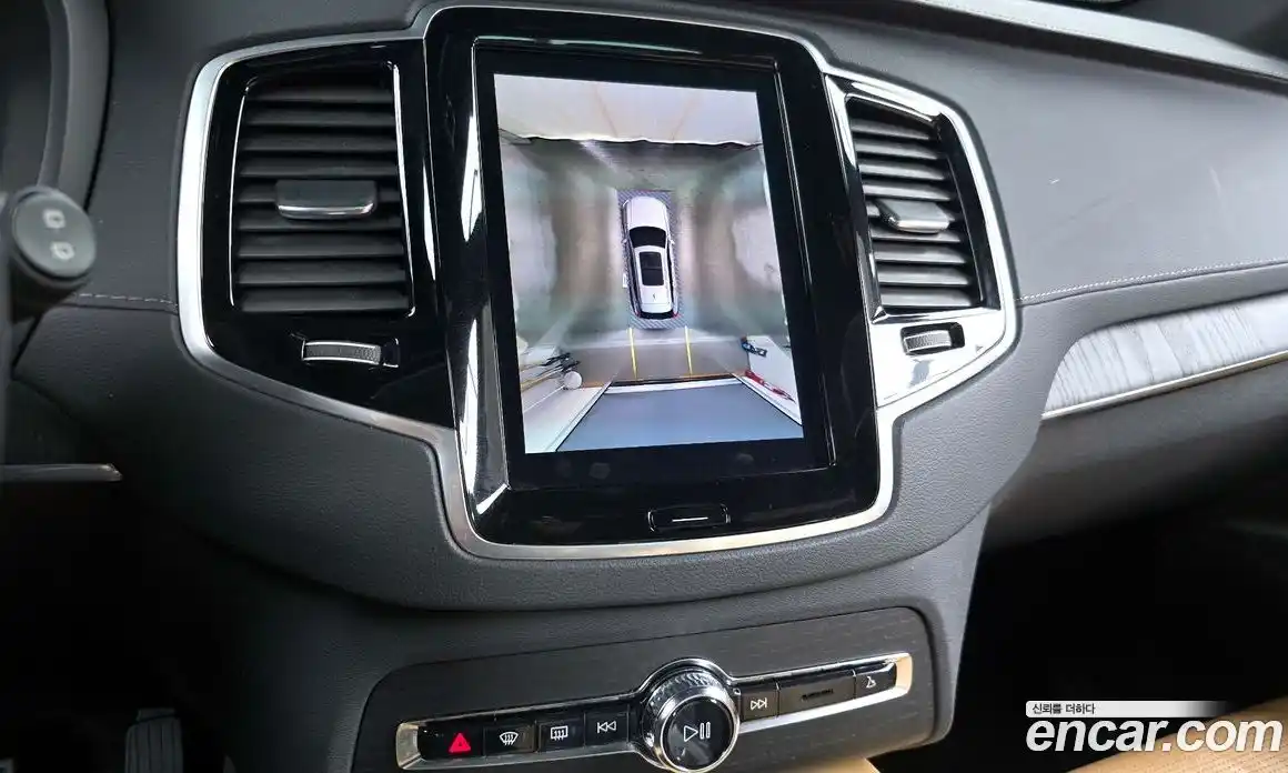 Volvo XC90 2023 2.0 Автомат в Москве № 197053, фото 16