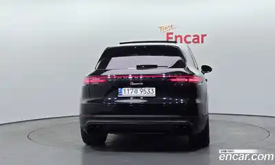 Porsche Cayenne 2022 3.0 Автомат в Москве № 197259, миниатюра 4