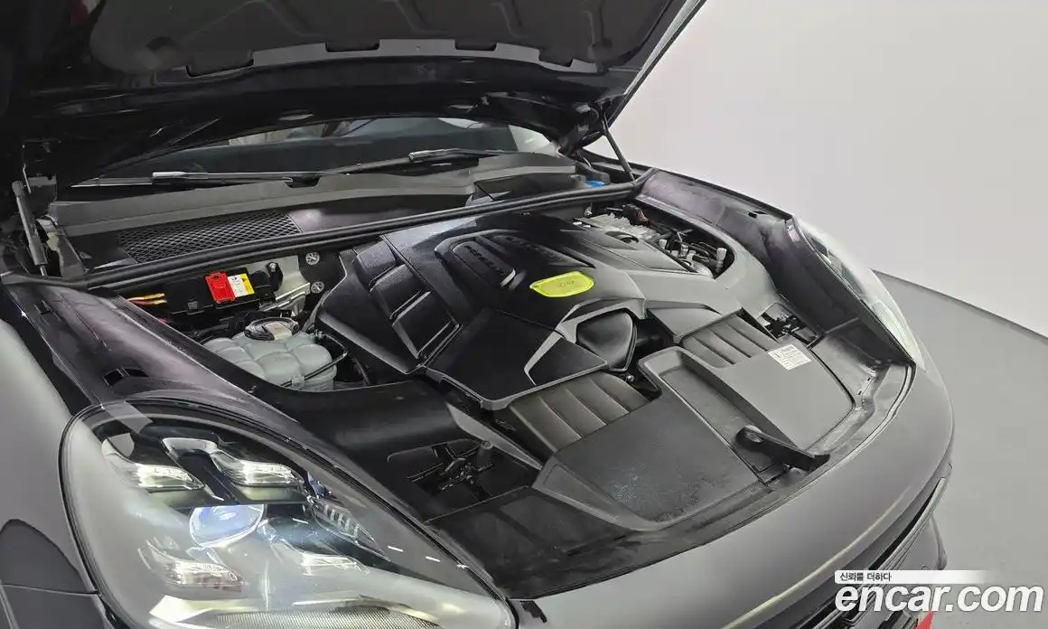 Porsche Cayenne 2022 3.0 Автомат в Москве № 197259, фото 6