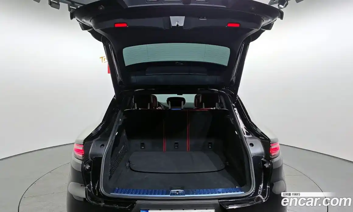 Porsche Cayenne 2022 3.0 Автомат в Москве № 197482, фото 12