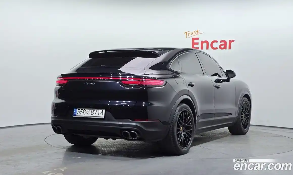 Porsche Cayenne 2022 3.0 Автомат в Москве № 197482, фото 19