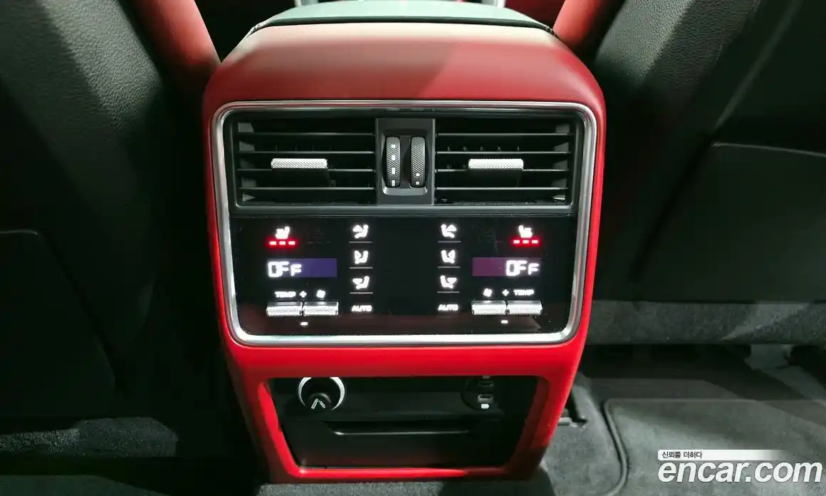 Porsche Cayenne 2022 3.0 Автомат в Москве № 197482, фото 4