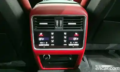 Porsche Cayenne 2022 3.0 Автомат в Москве № 197482, миниатюра 4