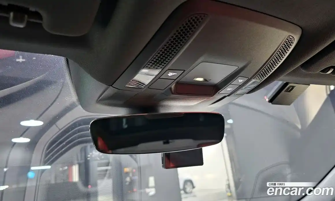 Porsche Taycan 2021 0.1 Автомат в Москве № 197496, фото 16