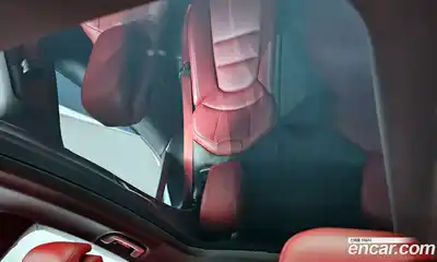 Porsche Taycan 2021 0.1 Автомат в Москве № 197496, миниатюра 7