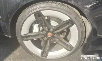 Porsche Taycan 2025 Автомат в Москве № 197720, миниатюра 12