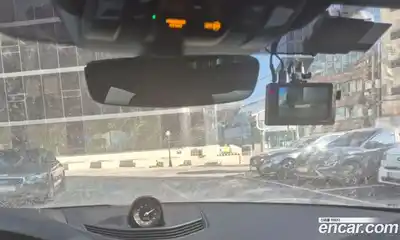 Porsche Taycan 2025 Автомат в Москве № 197720, миниатюра 4