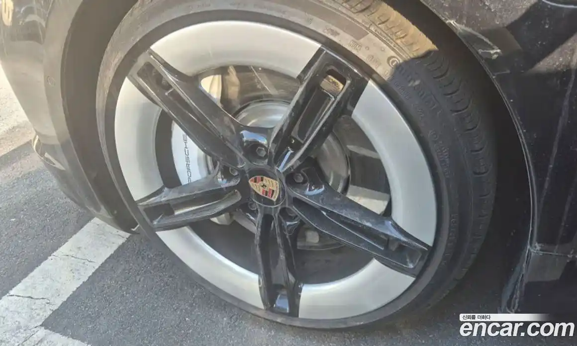 Porsche Taycan 2025 Автомат в Москве № 197720, фото 10