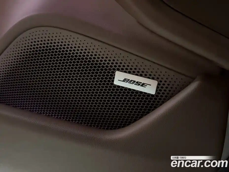 Porsche Taycan 2024 Автомат в Москве № 197911, фото 18