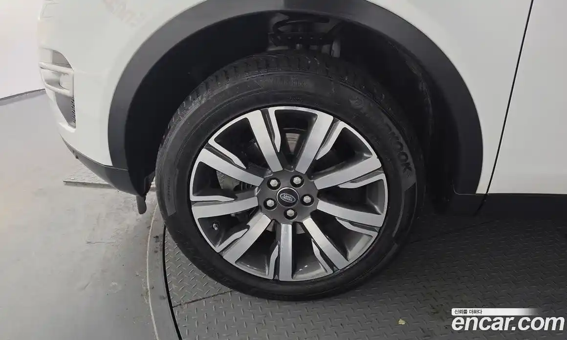 Land Rover Discovery Sport 2019 2.0 Автомат в Москве № 198302, фото 19