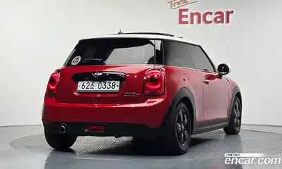 Mini Cooper 2016 1.5 Автомат в Москве № 198510, миниатюра 2