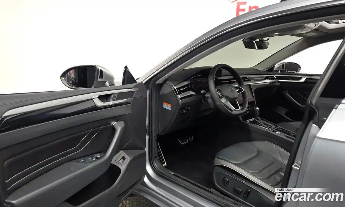 Volkswagen Arteon 2022 2.0 Автомат в Москве № 198916, фото 8