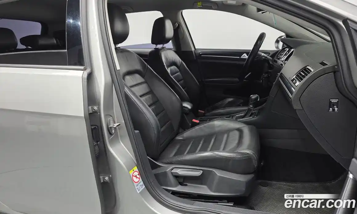 Volkswagen Golf 2014 1.6 Автомат в Москве № 199184, фото 18