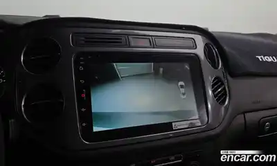 Volkswagen Tiguan 2014 2.0 Автомат в Москве № 199310, миниатюра 2