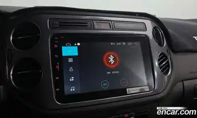 Volkswagen Tiguan 2014 2.0 Автомат в Москве № 199310, миниатюра 7