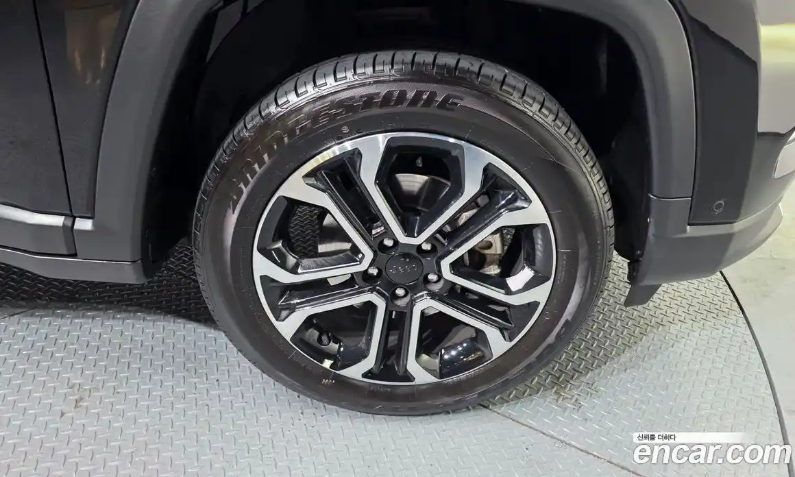 Jeep Compass 2022 2.4 Автомат в Москве № 199491, фото 7