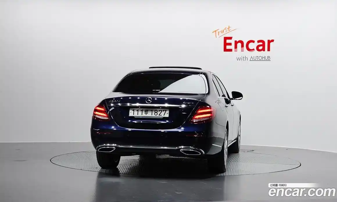Mercedes-Benz E-Class 2020 1.9 Автомат в Москве № 204282, фото 12