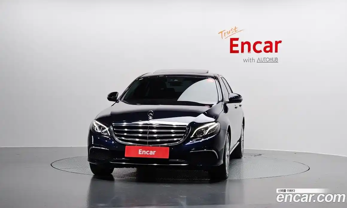 Mercedes-Benz E-Class 2020 1.9 Автомат в Москве № 204282, фото 19