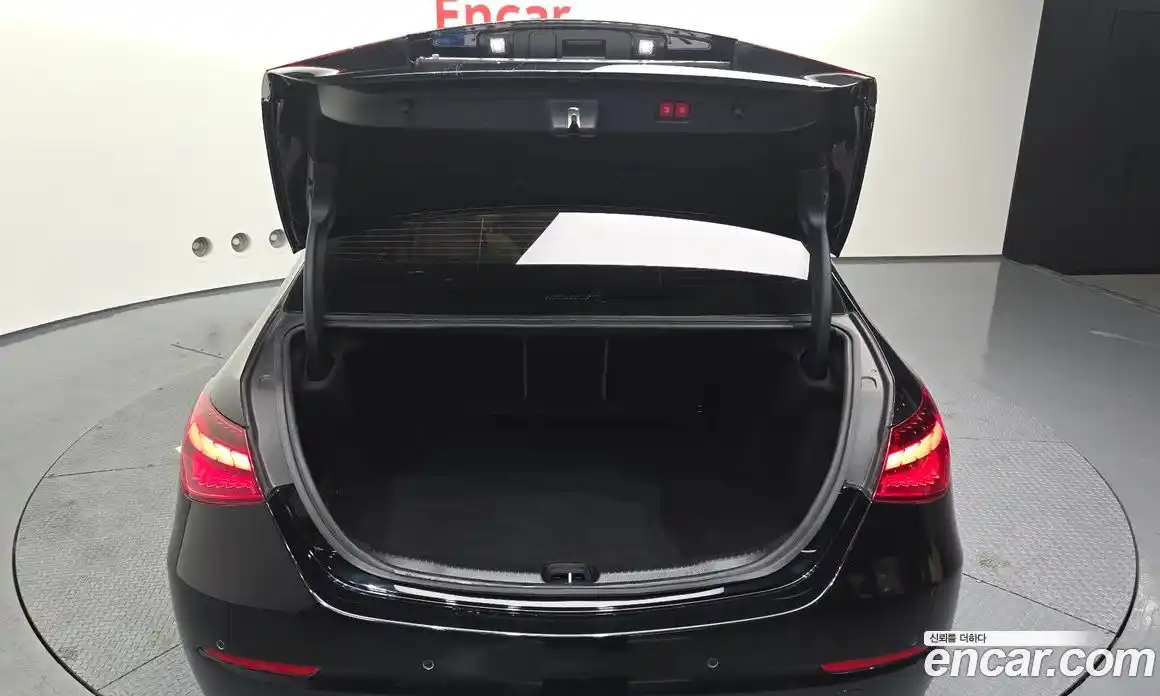 Mercedes-Benz C-Class 2023 2.0 Автомат в Москве № 204635, фото 16