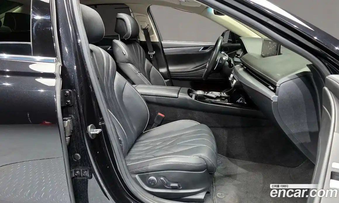 Genesis G80 2022 2.5 Автомат в Москве № 207263, фото 8