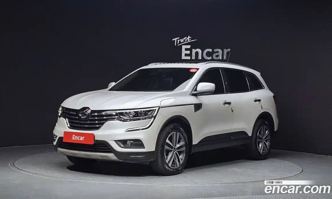 Renault QM6 2017 2.0 Автомат в Москве № 209053, фото 1