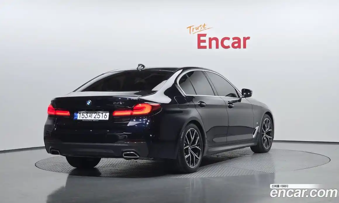 BMW 5-Series 2023 2.0 Автомат в Москве № 210481, фото 5