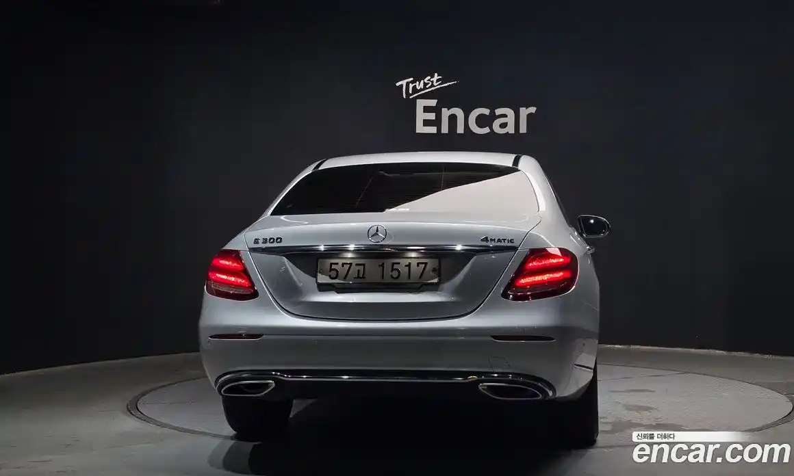 Mercedes-Benz E-Class 2019 2.0 Автомат в Москве № 211731, фото 19