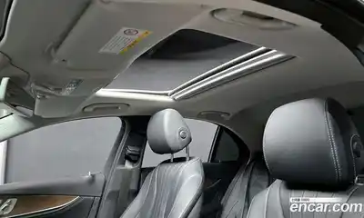 Mercedes-Benz E-Class 2019 2.0 Автомат в Москве № 211731, миниатюра 4