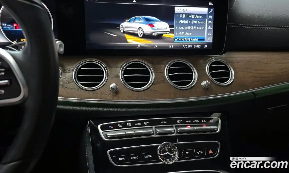 Mercedes-Benz E-Class 2019 2.0 Автомат в Москве № 211731, фото 7