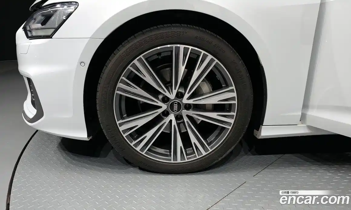 Audi A6 2023 2.0 Автомат в Москве № 212300, фото 5